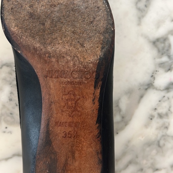 Jimmy Choo black cutout, pointed toe with kitten heel - Picture 4 of 4